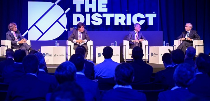 The District apertura