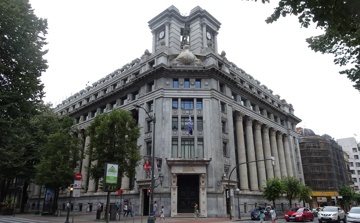BBVA cierra 116 oficinas antes de impulsar un ERE por 3.000 trabajadores