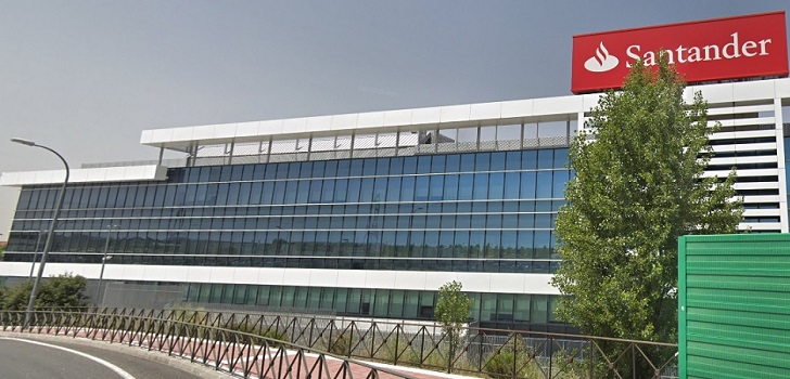 Santander cierra acuerdos con Housfy y Fotocasa para impulsar su área digital