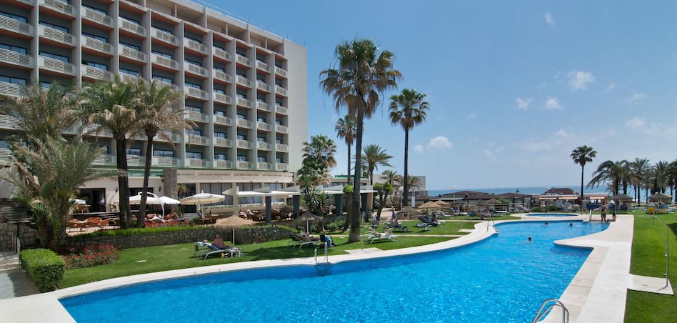 Azora refuerza su apuesta por los hoteles: compra siete activos a Med Playa y ultima un nuevo fondo