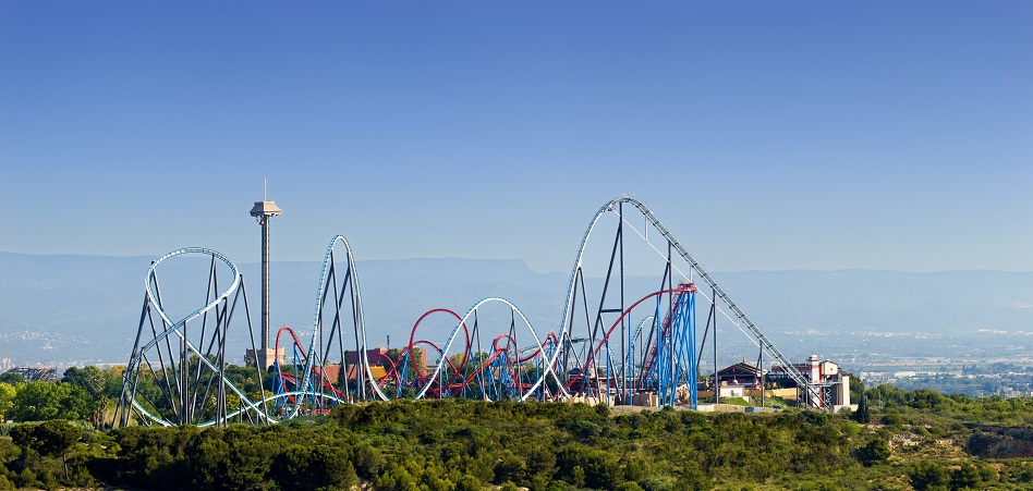 PortAventura estudia poner sus inmuebles a la venta
