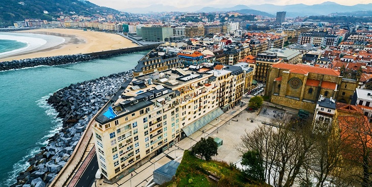 San Sebastián registra el menor stock de vivienda en venta de la última década