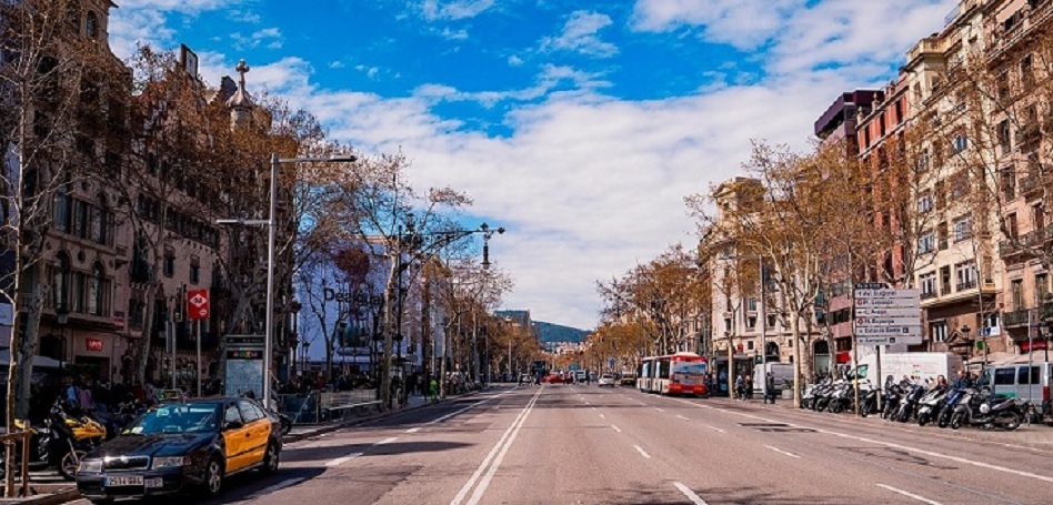 Paseo de Gràcia, la calle más cara de España pero una baratija