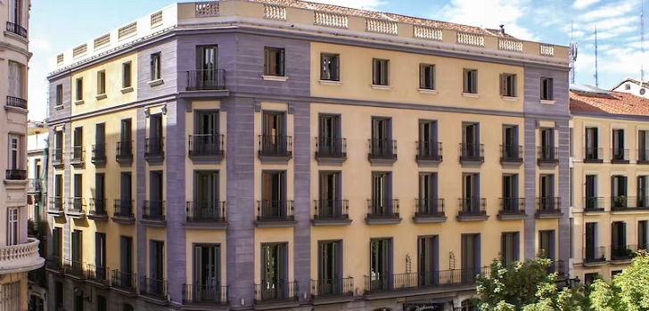 Monthisa vende por 26 millones de euros el hotel Radisson Blu de Madrid