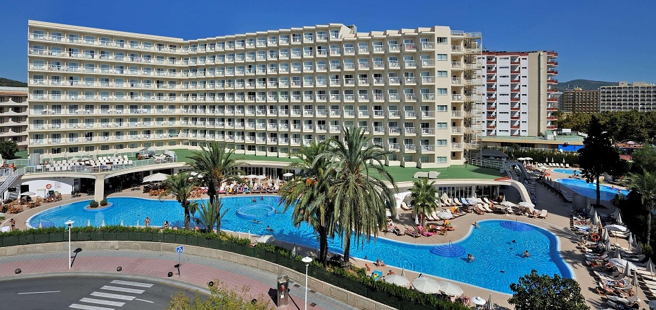 Adia ultima la compra de una cartera de siete hoteles en Mallorca