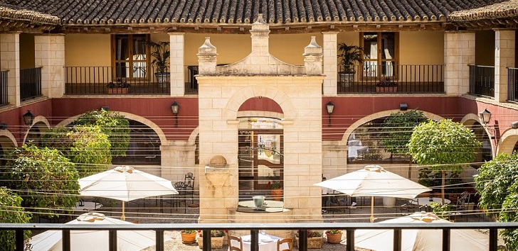 Diglo vende el Hotel Bodega Real del Puerto Santa María por millones de euros | EjePrime