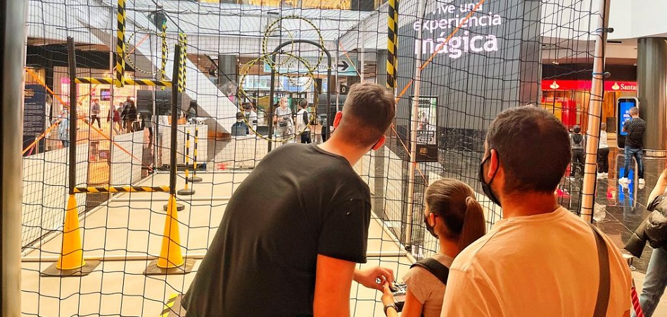 Sonae conduce el dron hacia Barakaldo