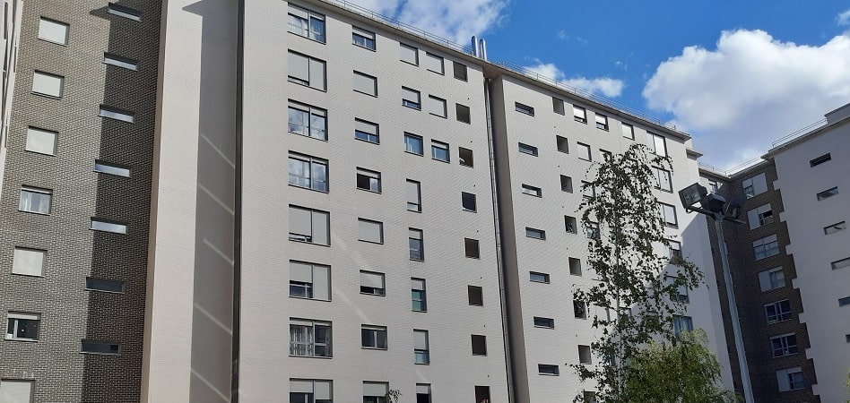 Catella compra dos edificios de vivienda protegida en Vitoria