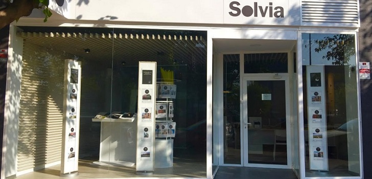 Solvia cierra la venta de seis edificios residenciales en Barcelona y Girona