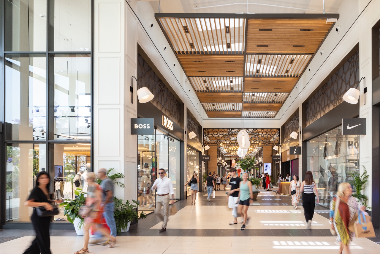 Via Outlets planea exportar el modelo de su activo en Sevilla a sus centros en Oporto y Zurich