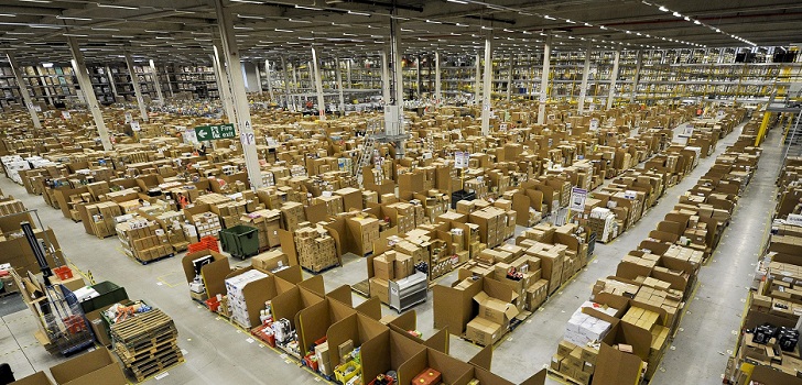 La gestora británica M&G negocia en exclusiva la compra de la ‘meganave’ de Amazon en Sevilla
