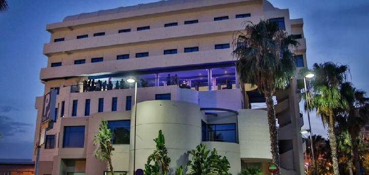 Fachada del edificio de BWA, en Alicante. Cbre abre oficina en Alicante para crecer en la provincia valenciana