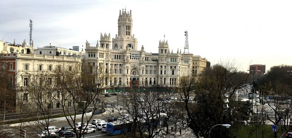 Spaces, frente a la Cibeles: alquila Recoletos 5 a MGS