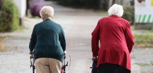 Cien residencias al año durante treinta años: el sector ‘senior’ se dispara por el envejecimiento