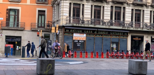 El Ayuntamiento de Barcelona comprará locales vacíos por 16 millones de euros