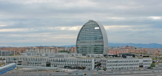 La contratación de oficinas se dispara en Barcelona y se mantiene débil en Madrid