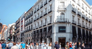 Mutualidad de la Abogacía compra retail a Patrizia en la calle Preciados de Madrid