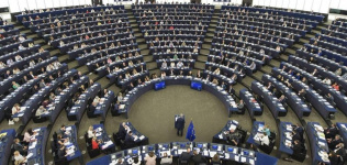 El Parlamento Europeo pide al BCE que preste “especial atención” a la creación de nuevas burbujas