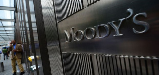 Oxígeno para la economía: Moody’s prevé una recuperación del 6% en 2021