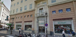 El Corte Inglés vende dos locales en Andalucía por 48 millones de euros