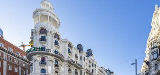 Ecoalf alquila 950 metros cuadrados en el número uno de la Gran Vía de Madrid