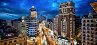 Valliance reactiva el inmobiliario de Gran Vía: saca a la venta una cartera de activos en la vía madrileña