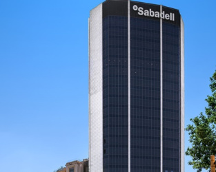 Hines transforma la torre del Banco Sabadell de Barcelona, bajo el nombre Diagonal Vertical