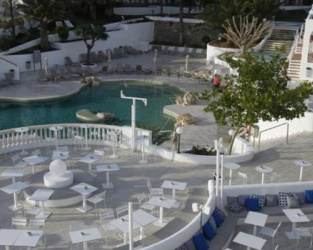 La cadena mallorquina BG vende su hotel en Ibiza por 60 millones de euros