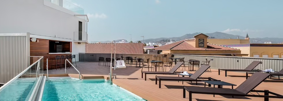 Los hoteles facturaron 110 euros de media por habitación en marzo, un 10% más