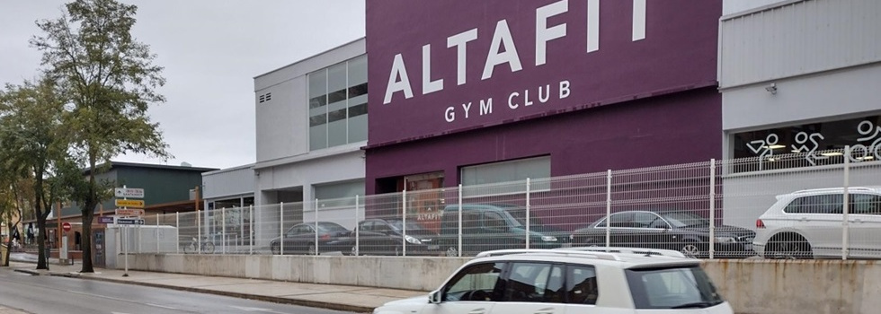 OMO Retail sigue rotando sus activos y vende un edificio arrendado a Altafit en Burgos