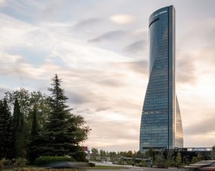 Afianza traslada su sede corporativa a Torre Emperador Castellana