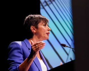 Vivienda ejecuta solo el 32% de su gasto en 2024, el que menos de todos los Ministerios
