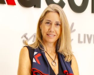 Elena Cuberos (Exxacon): “Ya hay medidas para que la mujer progrese en el sector”