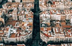 Barcelona se abre a revisar el 30% de VPO obligatorio en los proyectos de vivienda