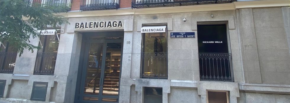 AXA vende su local en la milla de oro madrileña tras captar a Balenciaga y Richard Mille