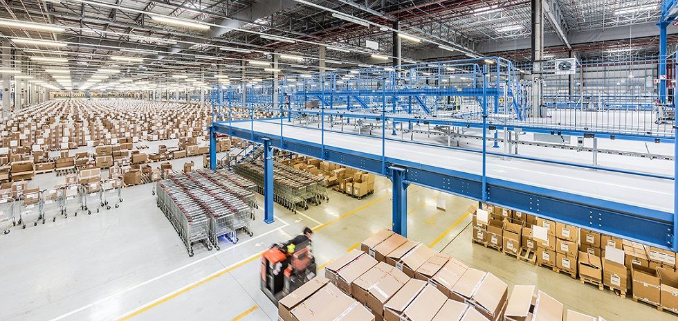 Inditex sella un convenio con la Comunidad de Madrid para ampliar el parque logístico de Meco