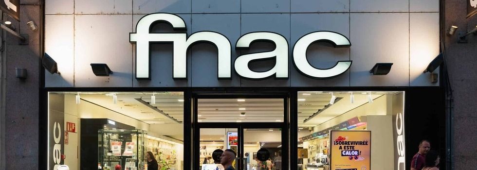 Fnac releva a H&M en el histórico edificio del número 131 de Las Ramblas de Barcelona
