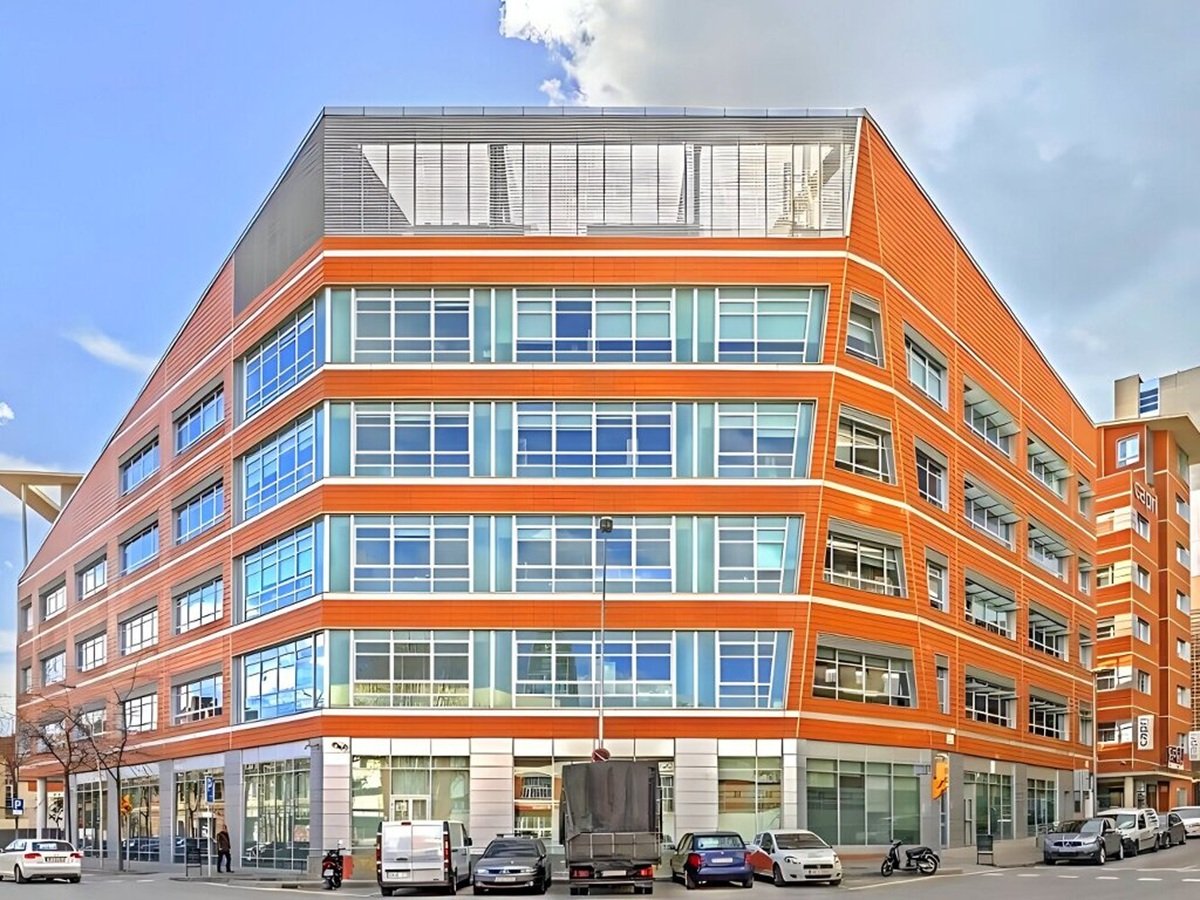 La escuela universitaria Enti-UB alquila en el 22@ de Barcelona el edificio Link