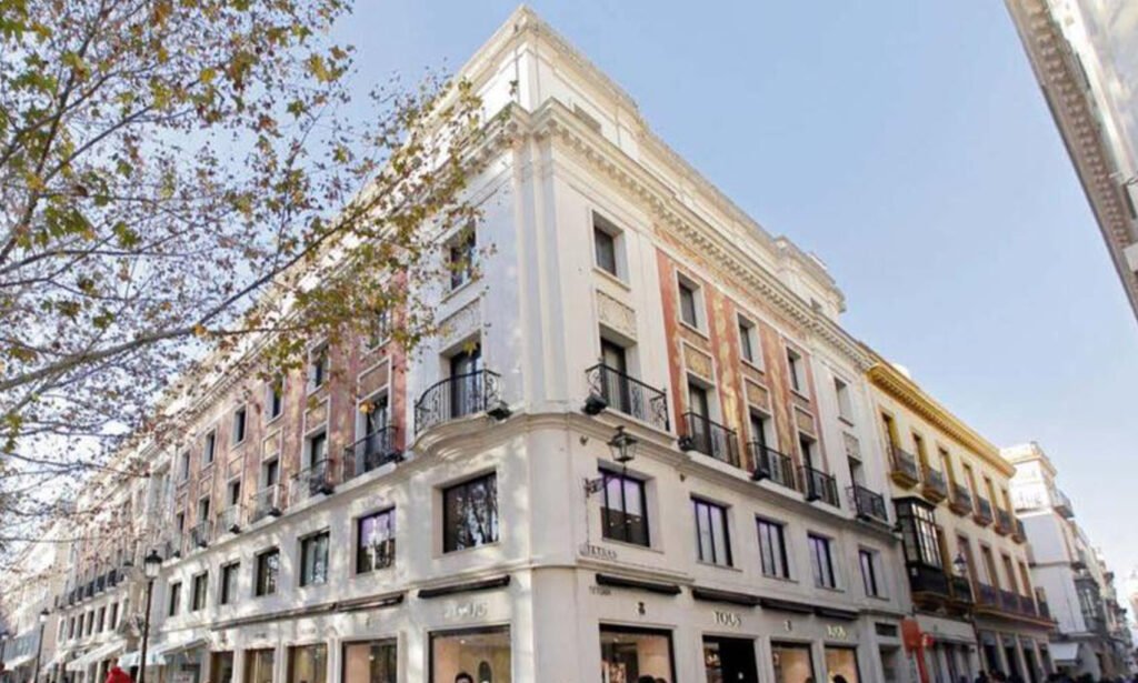 Four Seasons abrir&aacute; en el edificio Generali de Sevilla un hotel de gran lujo