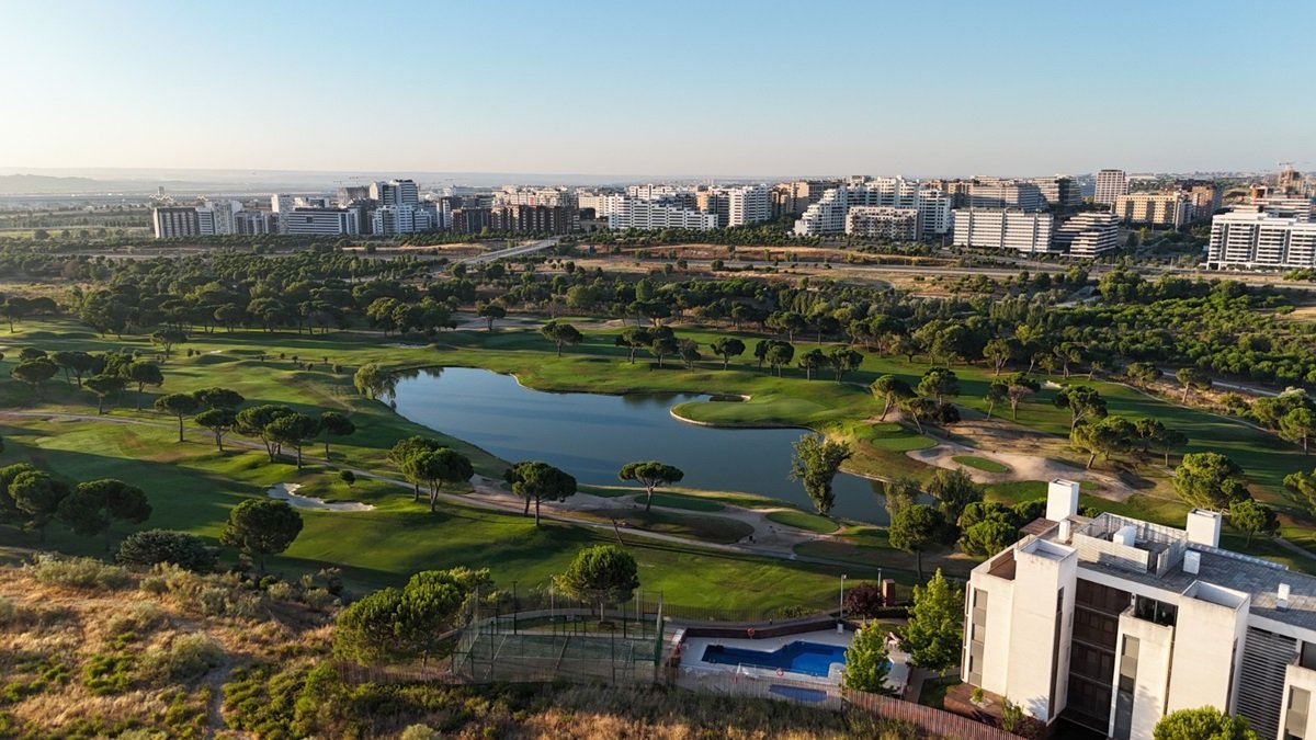 Inbisa compra suelo en Solana, junto a La Moraleja (Madrid), para hacer unifamiliares de lujo