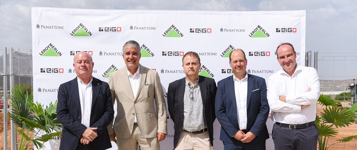 Panattoni y Eigo colocan la primera piedra para Leroy Merlin en Antequera