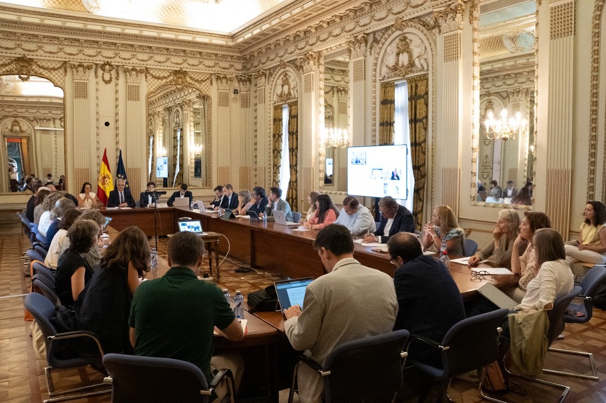 El Ministerio pide a las comunidades m&aacute;s implicaci&oacute;n en el nuevo Plan Estatal de Vivienda