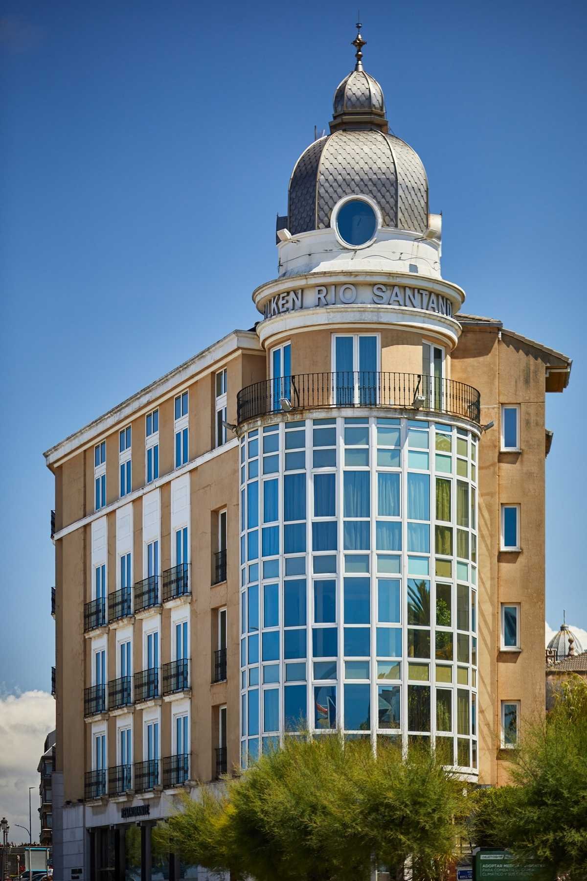 Hotusa cierra la compra de nueve hoteles de la cadena Silken por 250 millones