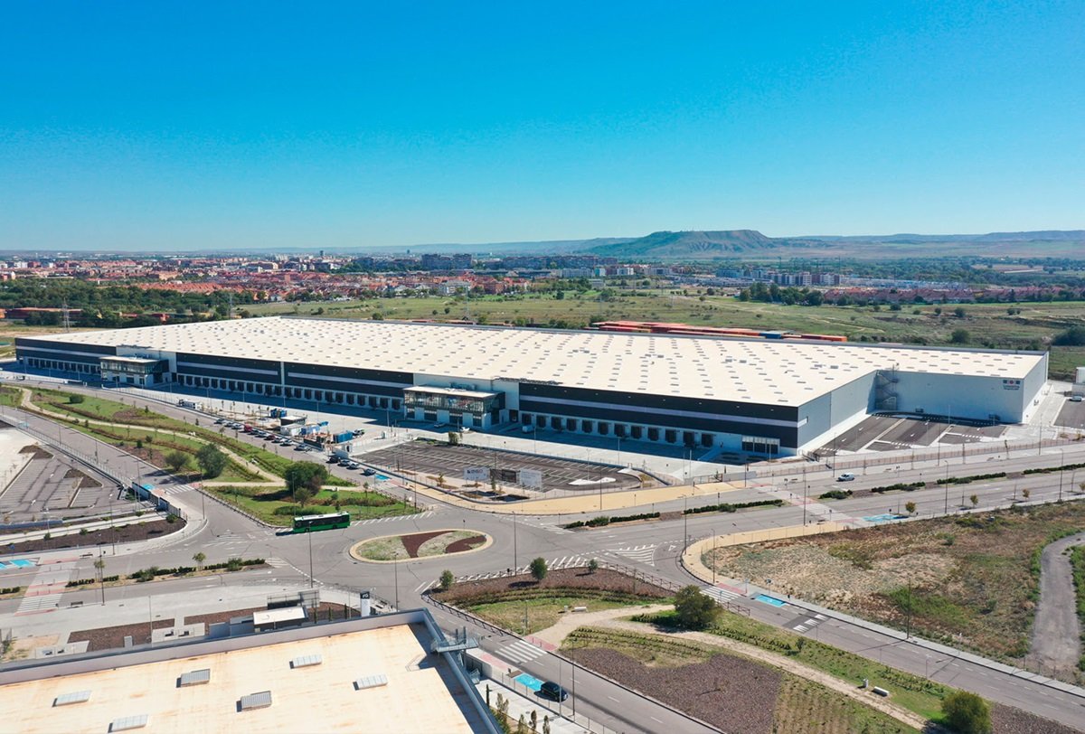 Colliers alquila a Costway Nexlog 9.330 metros cuadrados en Citydox Los Almendros (Madrid)