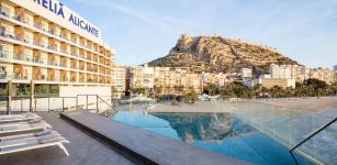 NH y Meliá preparan desinversiones por 400 millones para sortear la crisis