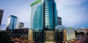 Grupo Emperador ofrece 400 millones de euros por inmuebles de El Corte Inglés