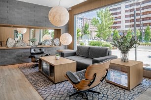 Atom sigue con la rotación de activos: vende el B&B Hotel Vitoria