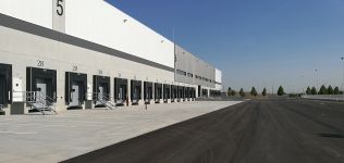 Merlin pone en alquiler tres naves con una superficie de 91.000 metros cuadrados