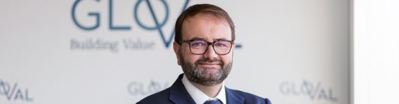 Charne y Miura ponen en venta la tasadora Gloval