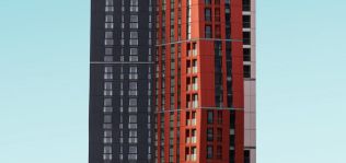 La compraventa de vivienda cae un 12,1% en agosto